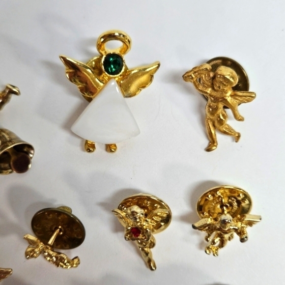 VINTAGE Angel Scatter Pin Lot of 10 Gold Tone Rhinestones Enamel Religious - Picture 3 of 5